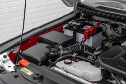Орендувати Броньований Toyota Land Cruiser Prado 250 (Білий), фото 5